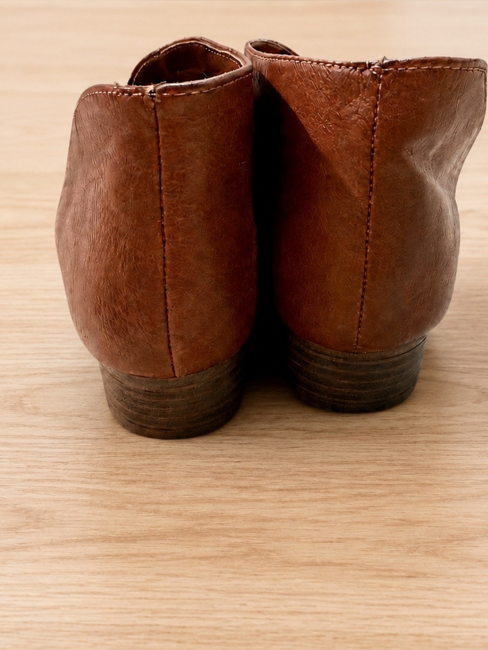 Time and Tru Women's Brown Pointed Slip-On Moccasins - Picture 4 of 4